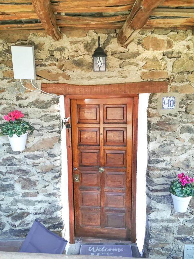 La Casita Del Arbol Blanco